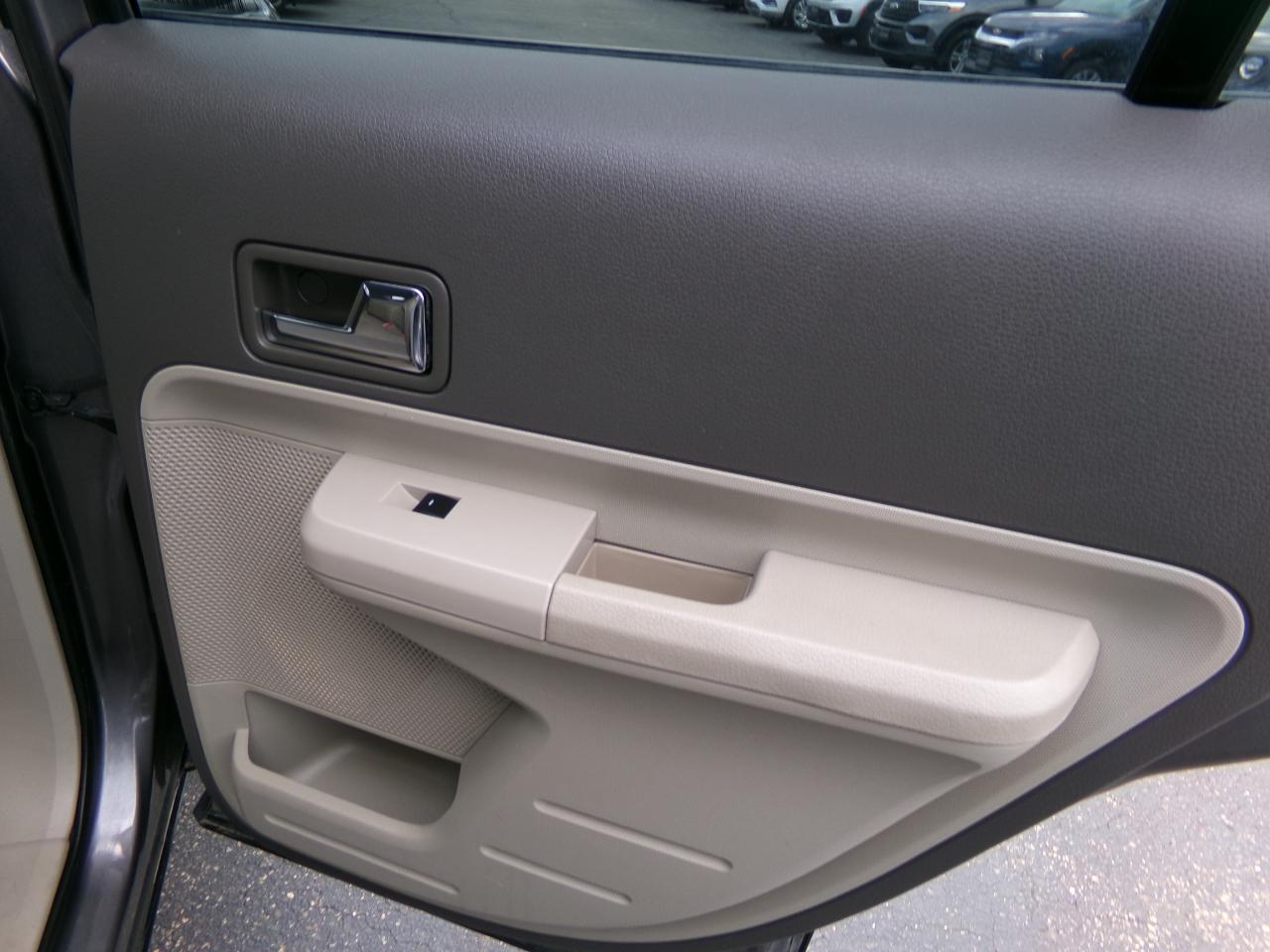 Ford Edge 4dr SEL AWD 2010