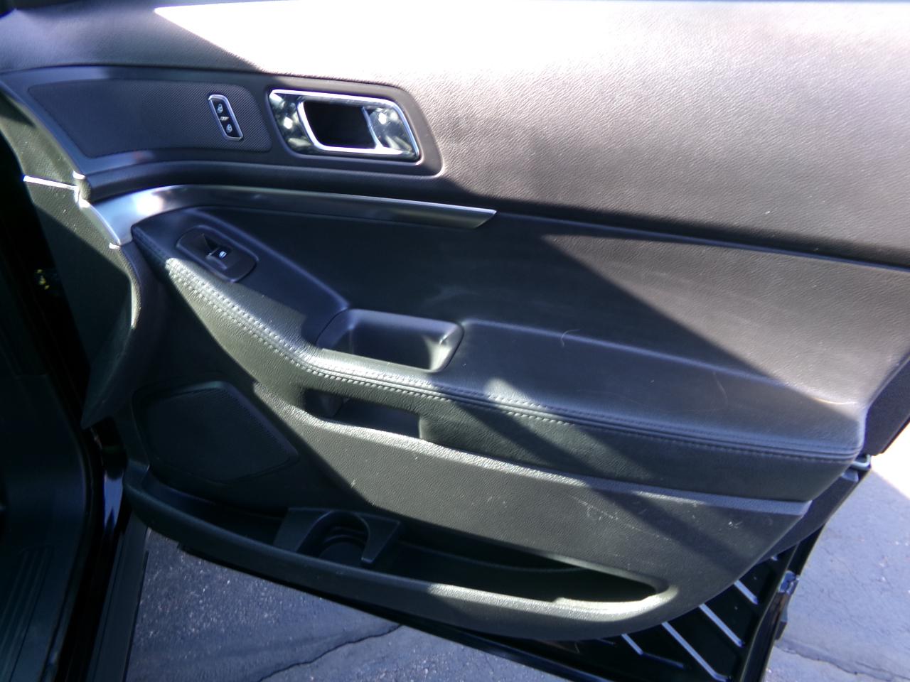 Ford Explorer Police 4WD 2015