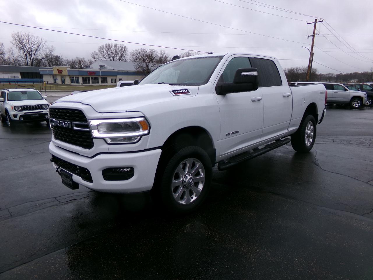 RAM 3500 Lone Star 4x4 Crew Cab 6'4" Box 2024