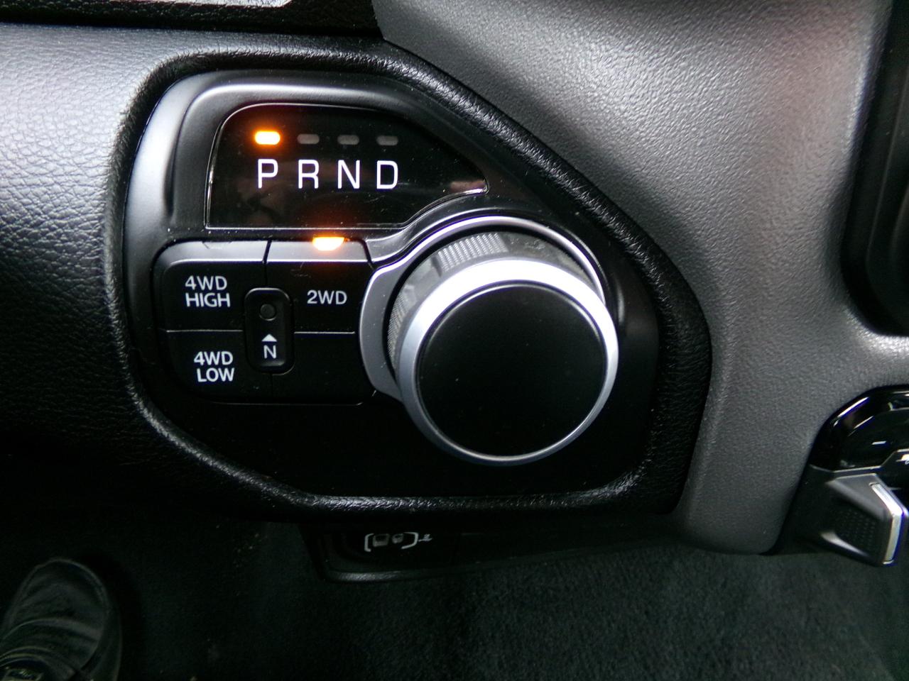 RAM 3500 Lone Star 4x4 Crew Cab 6'4" Box 2024