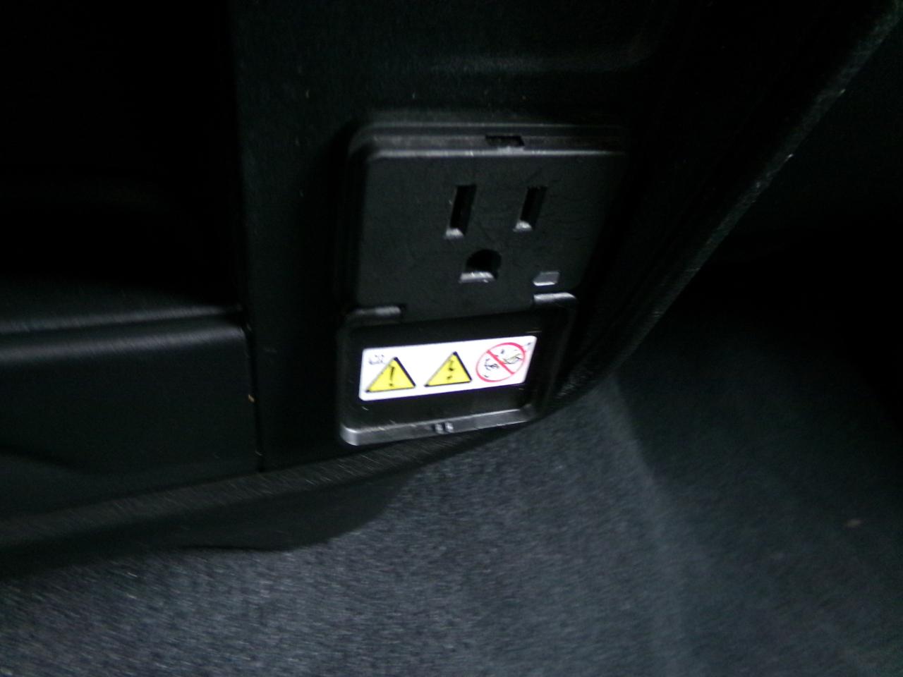 RAM 3500 Lone Star 4x4 Crew Cab 6'4" Box 2024