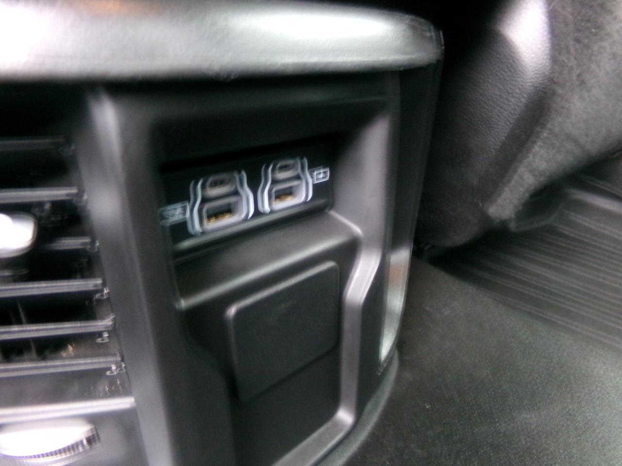 RAM 3500 Lone Star 4x4 Crew Cab 6'4" Box 2024