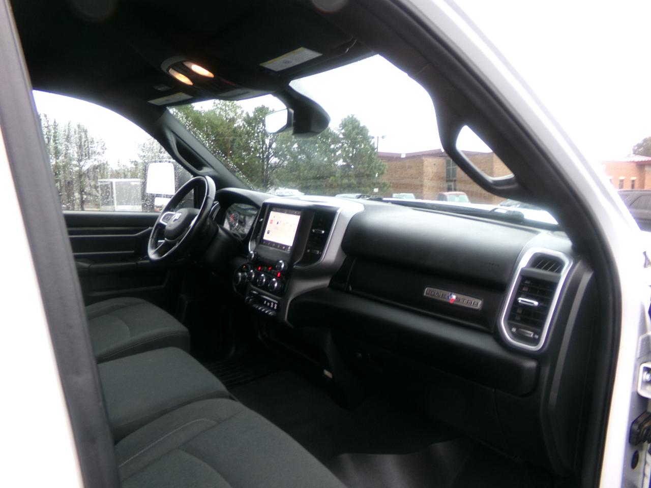 RAM 3500 Lone Star 4x4 Crew Cab 6'4" Box 2024