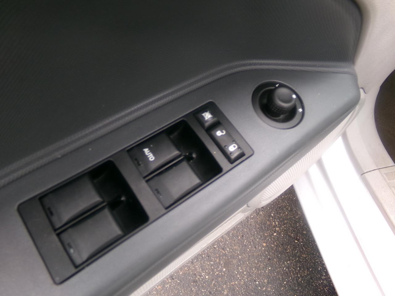 Dodge Caliber 4dr HB FWD 2007