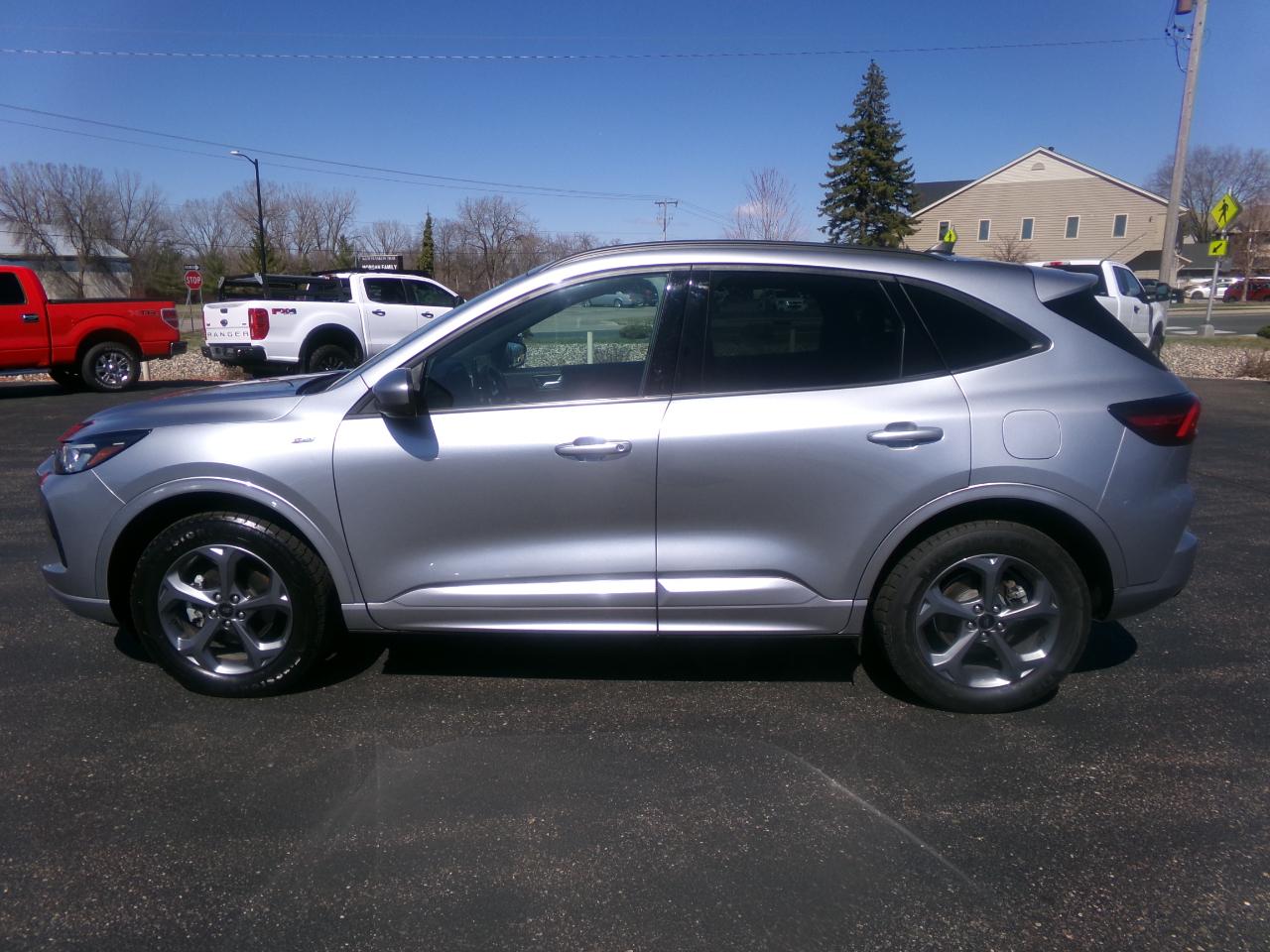 Ford Escape ST-Line Hybrid 2024