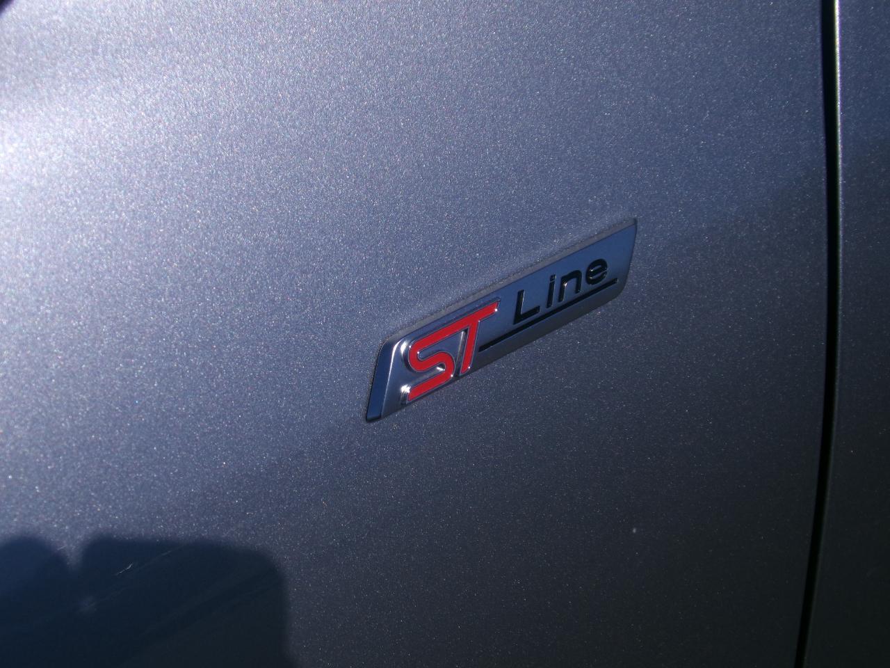 Ford Escape ST-Line Hybrid 2024