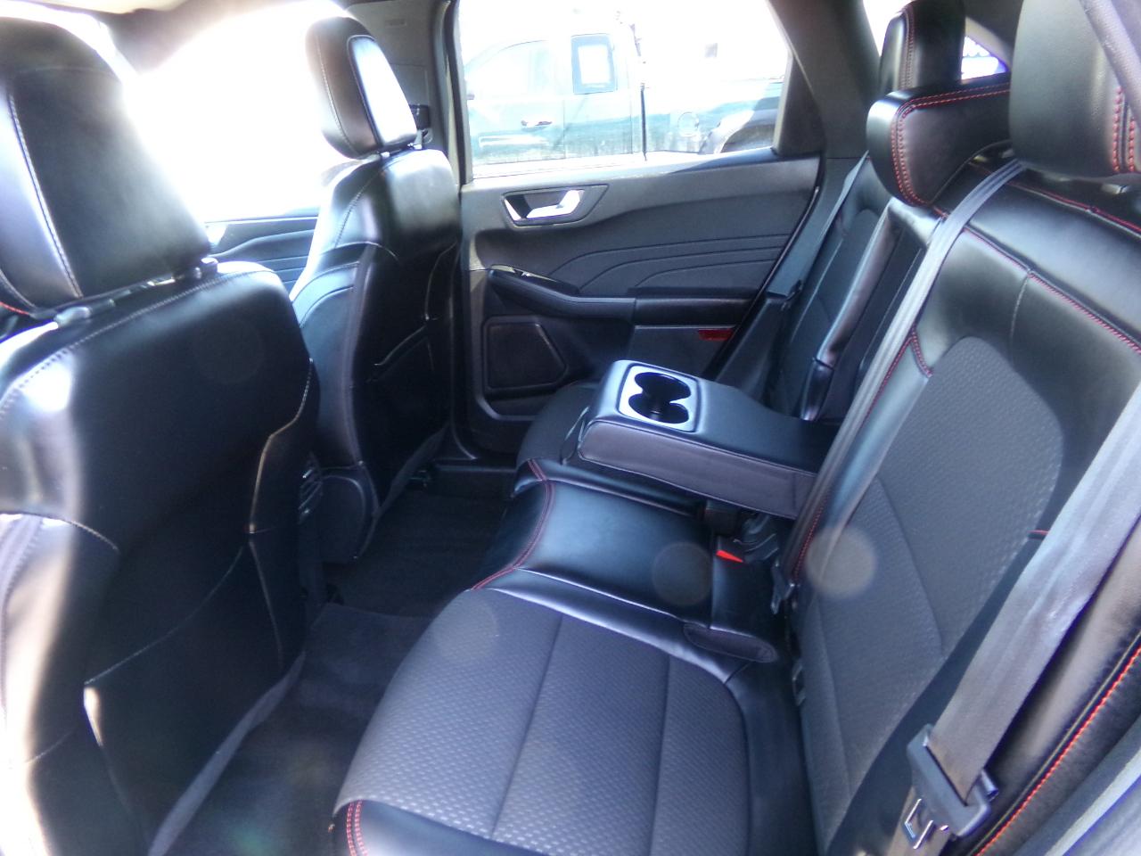 Ford Escape ST-Line Hybrid 2024