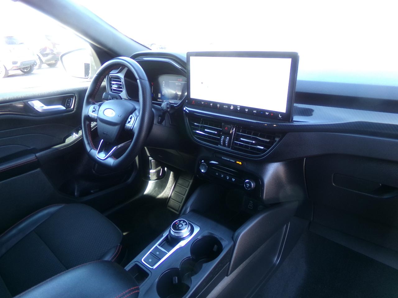 Ford Escape ST-Line Hybrid 2024