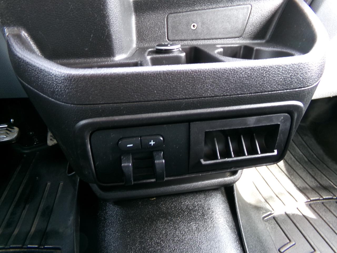 Ford Transit Van T-150 130" Low Rf 8600 GVWR Swing-Out RH Dr 2019