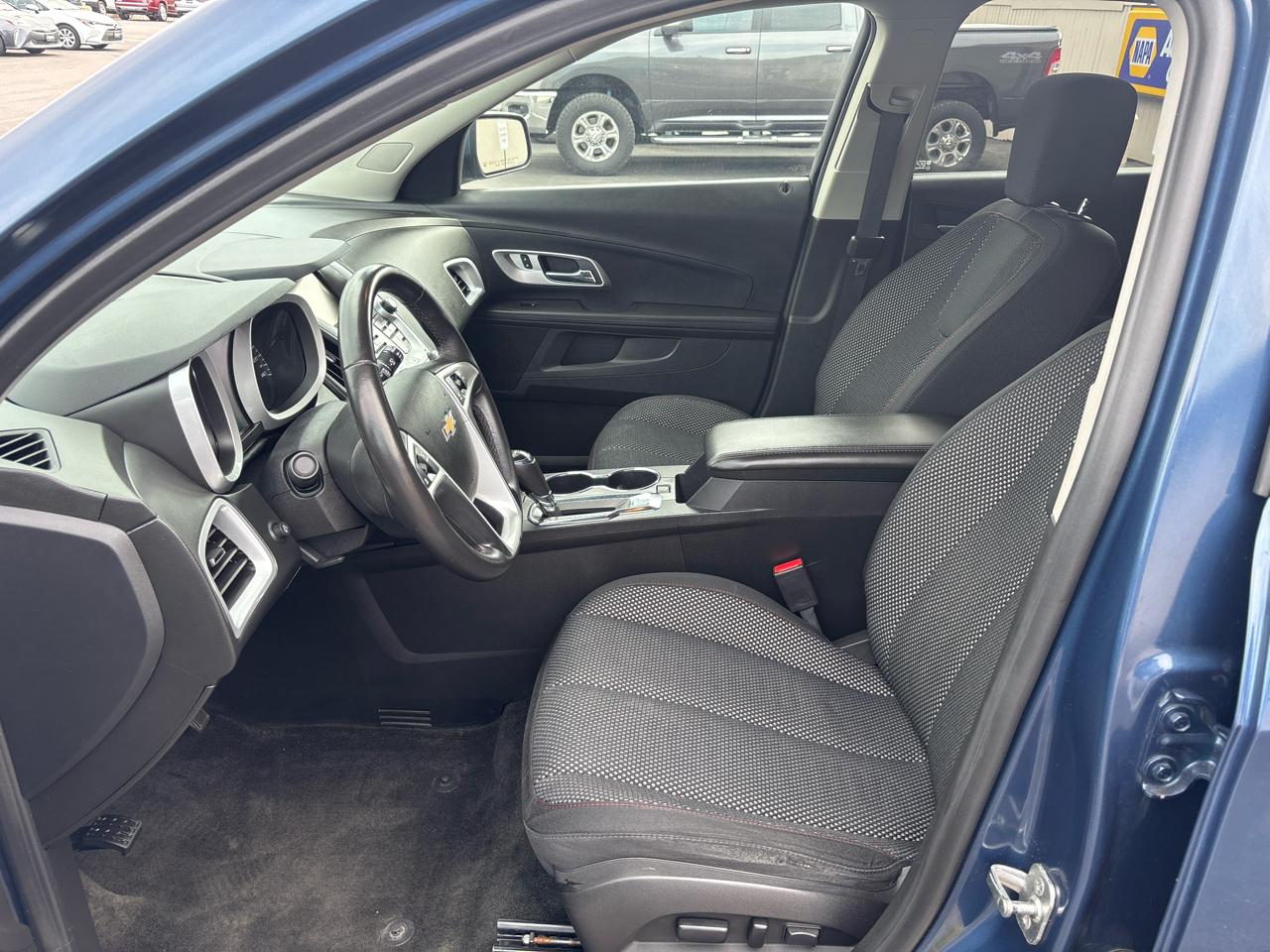 Chevrolet Equinox AWD 4dr LT w/1LT 2017