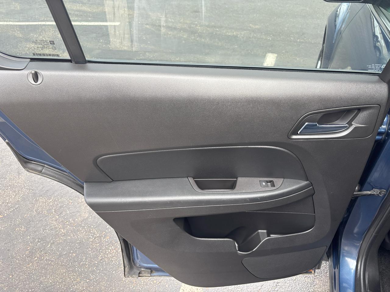 Chevrolet Equinox AWD 4dr LT w/1LT 2017