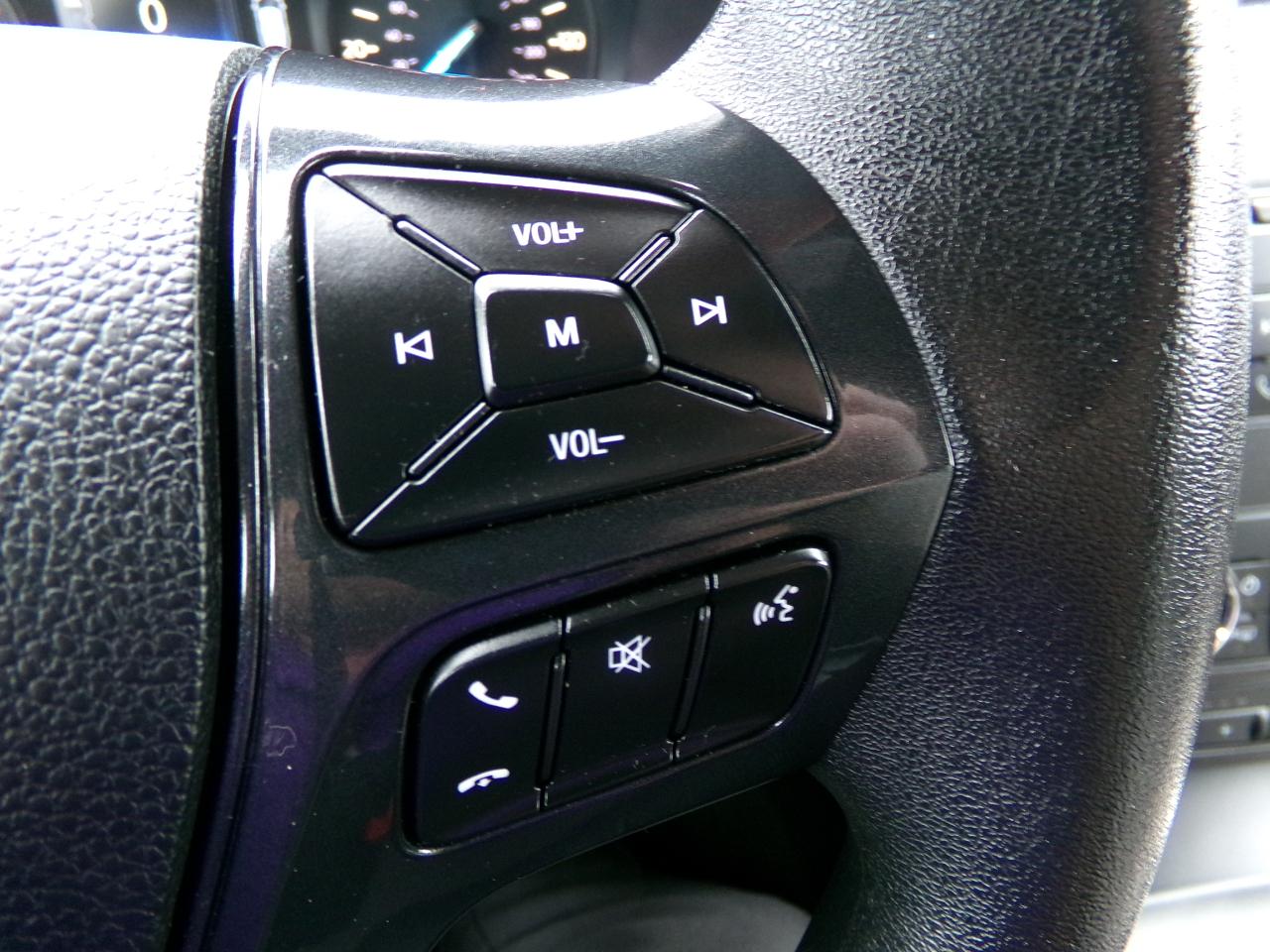 Ford Explorer Base 4WD 2019