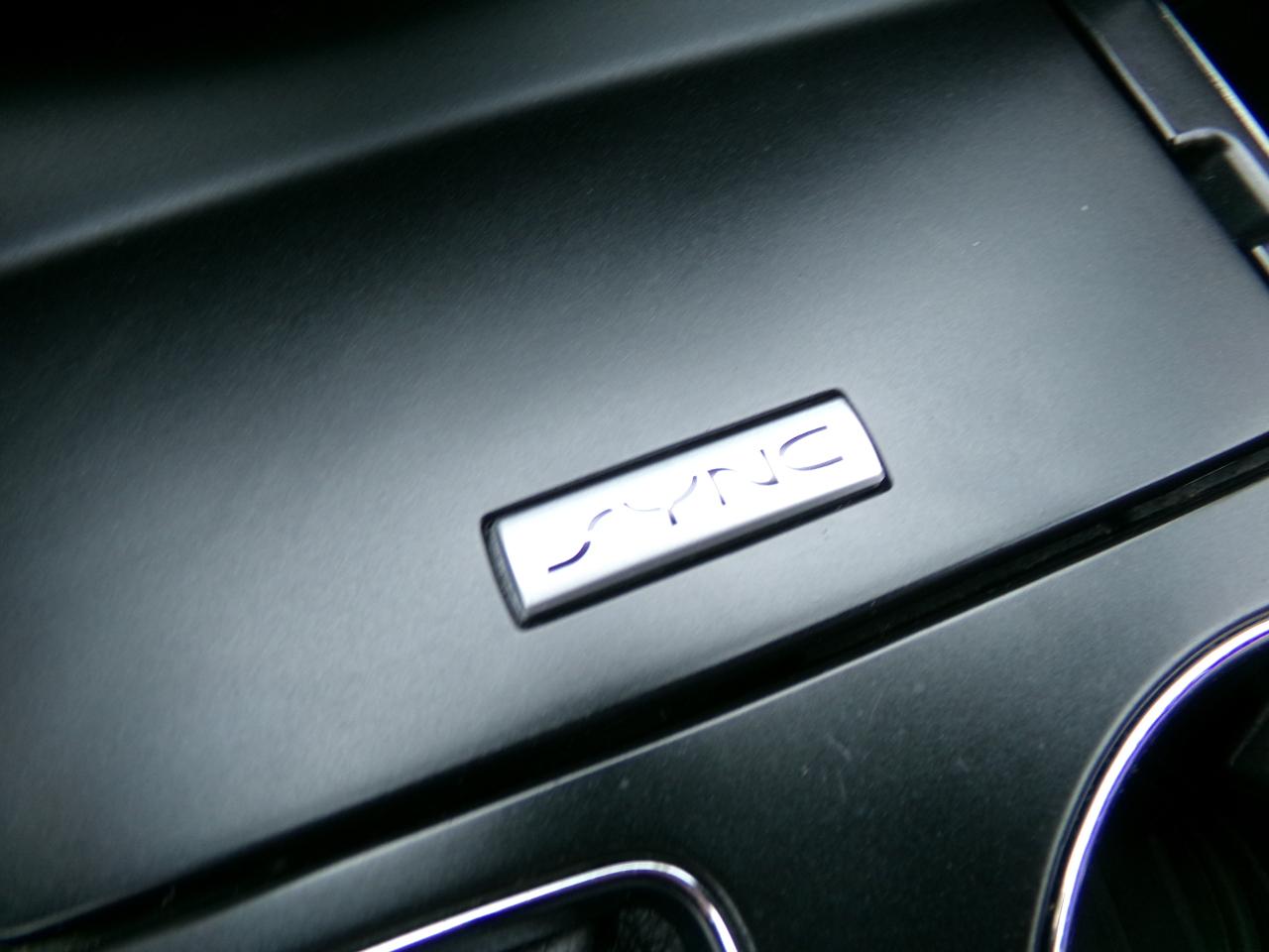 Ford Explorer Base 4WD 2019