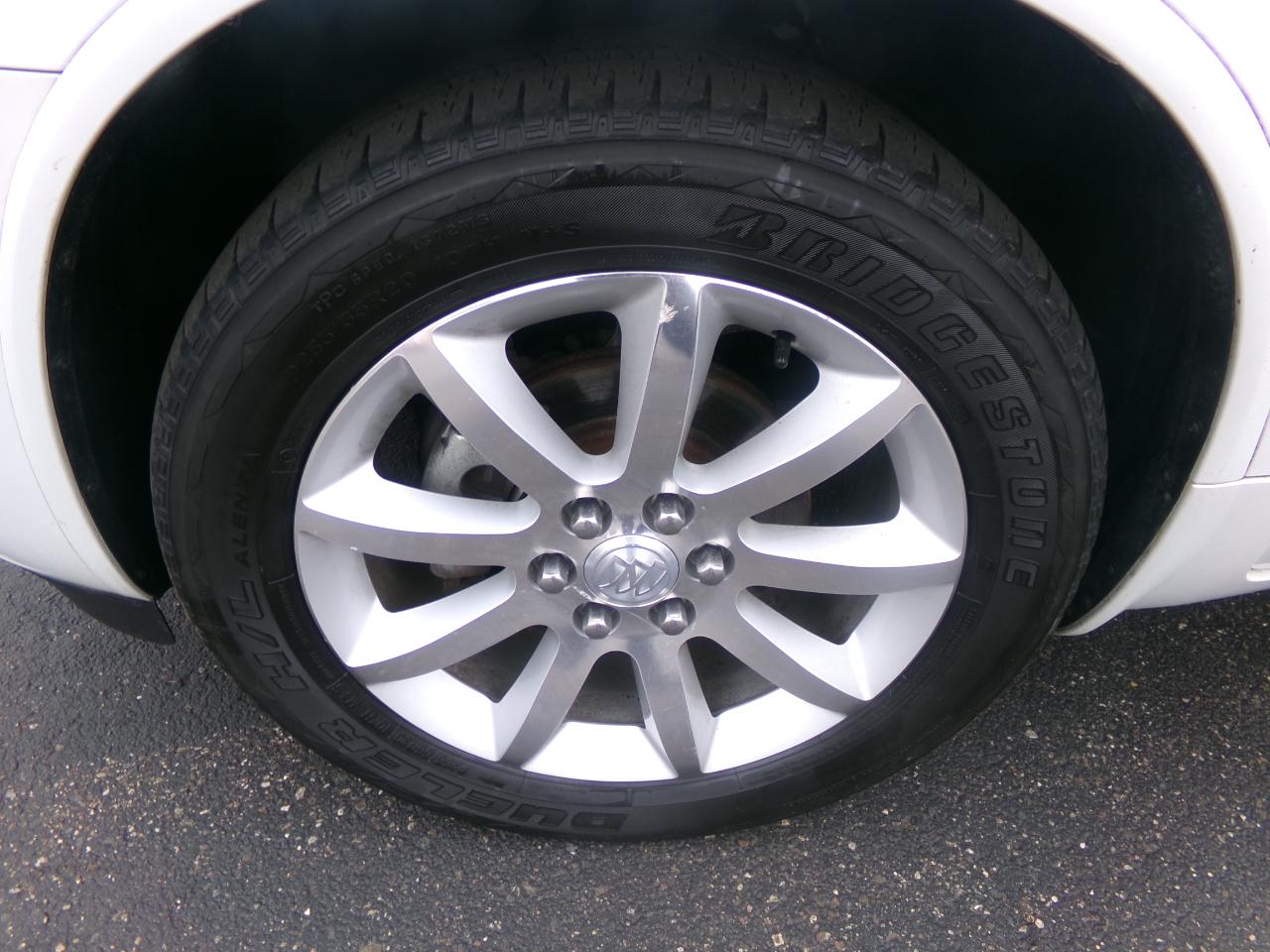 Buick Enclave AWD 4dr Premium 2016