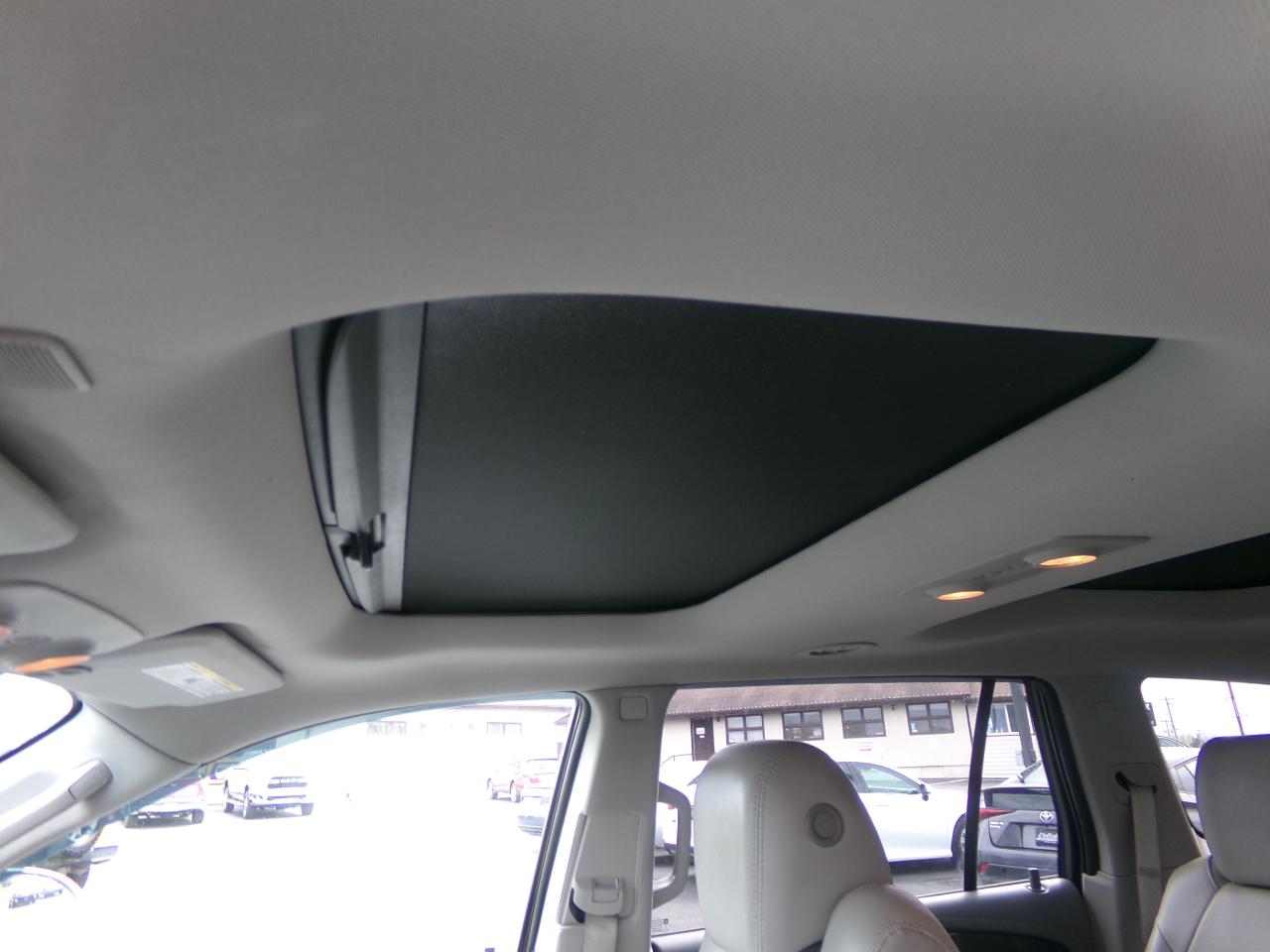 Buick Enclave AWD 4dr Premium 2016