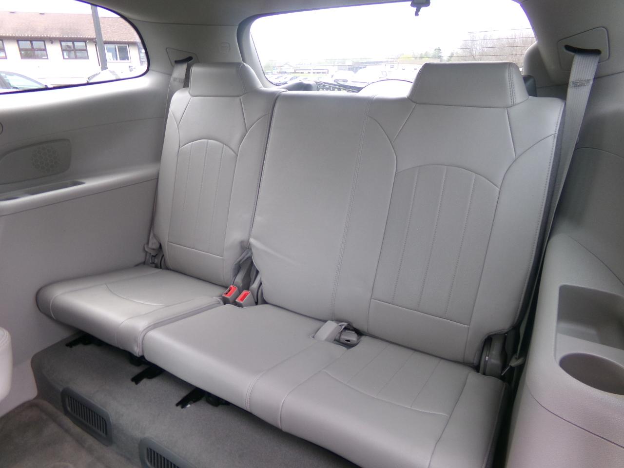 Buick Enclave AWD 4dr Premium 2016