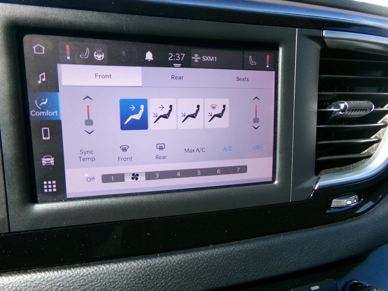 Chrysler Voyager LX FWD 2022