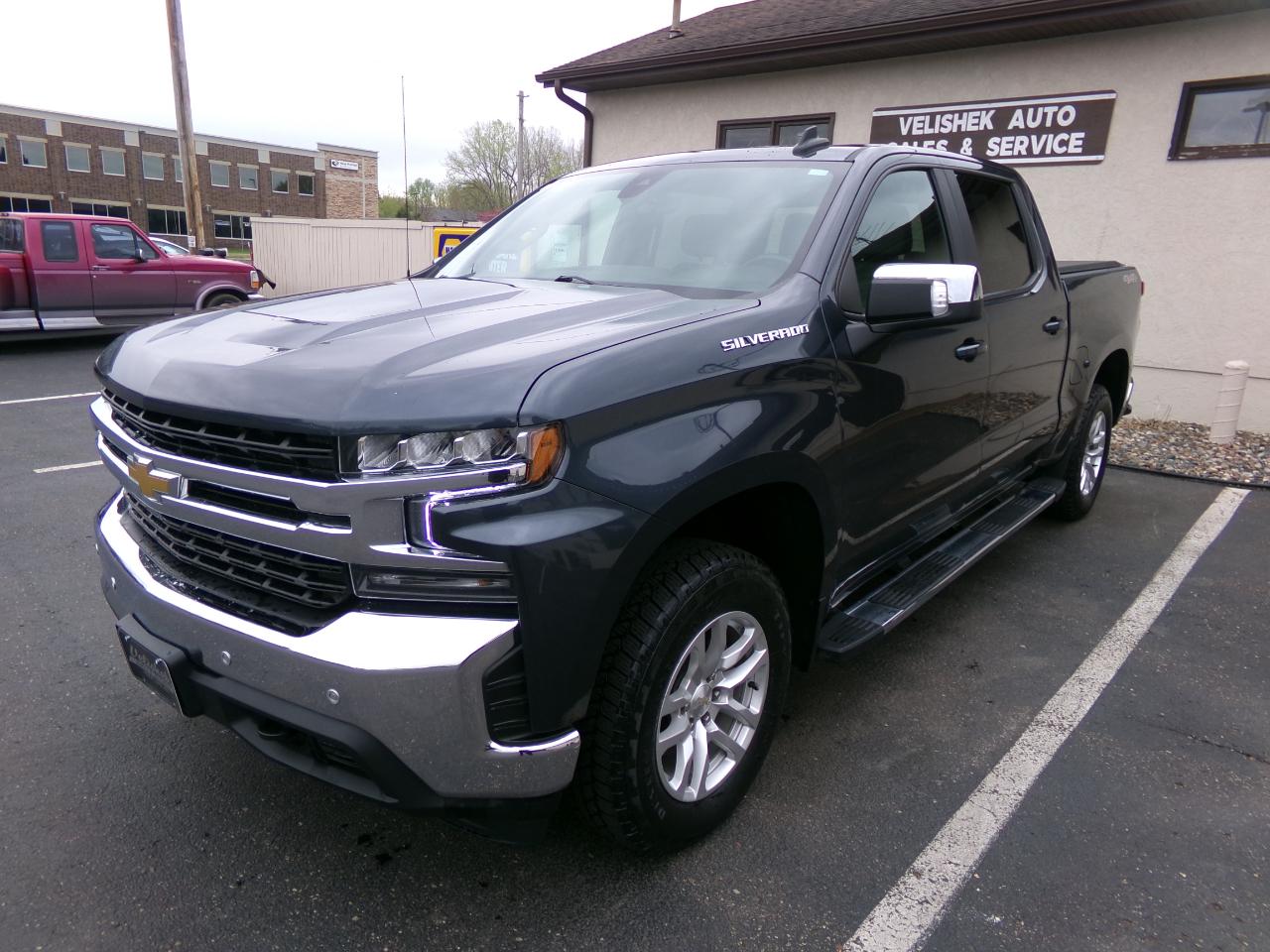 Chevrolet Silverado 1500 4WD Crew Cab 147" LT w/1LT 2021