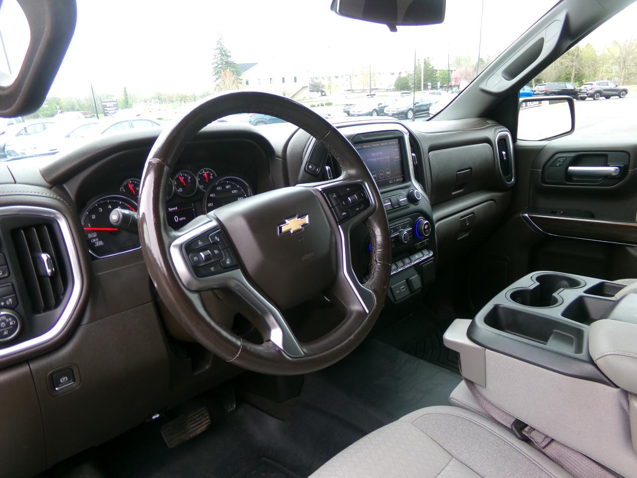 Chevrolet Silverado 1500 4WD Crew Cab 147" LT w/1LT 2021