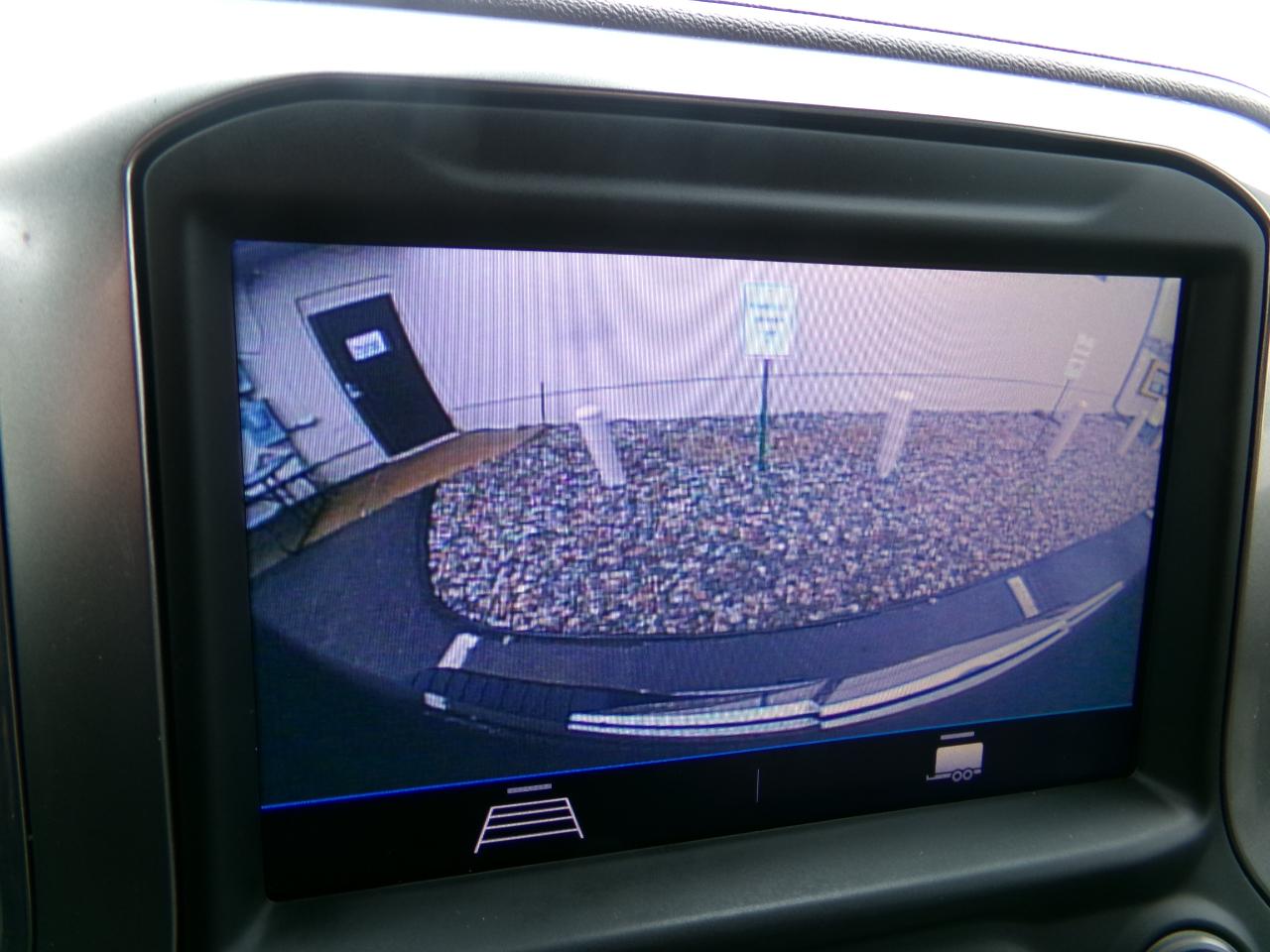 Chevrolet Silverado 1500 4WD Crew Cab 147" LT w/1LT 2021