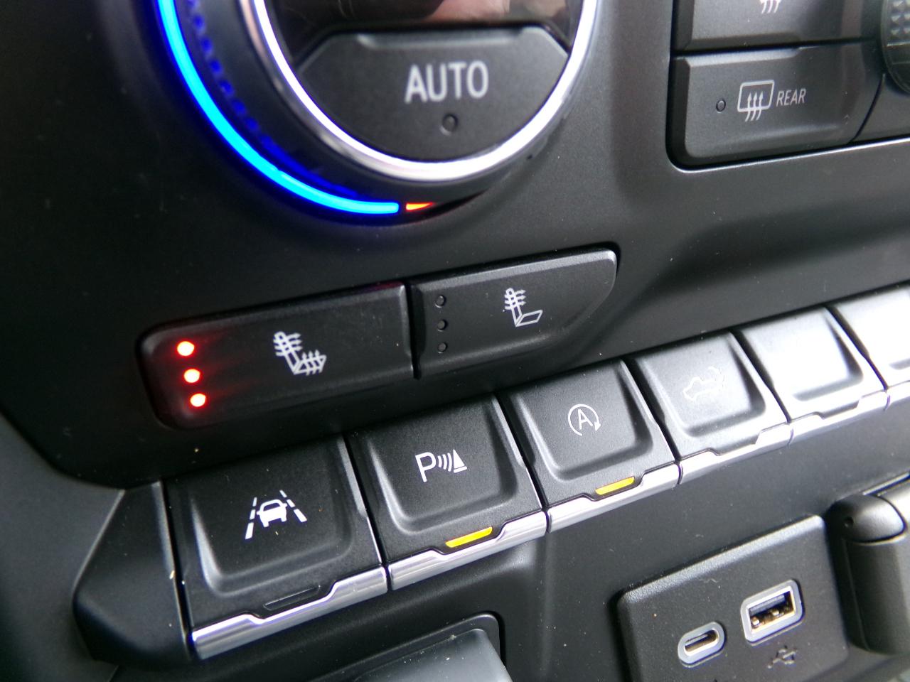 Chevrolet Silverado 1500 4WD Crew Cab 147" LT w/1LT 2021