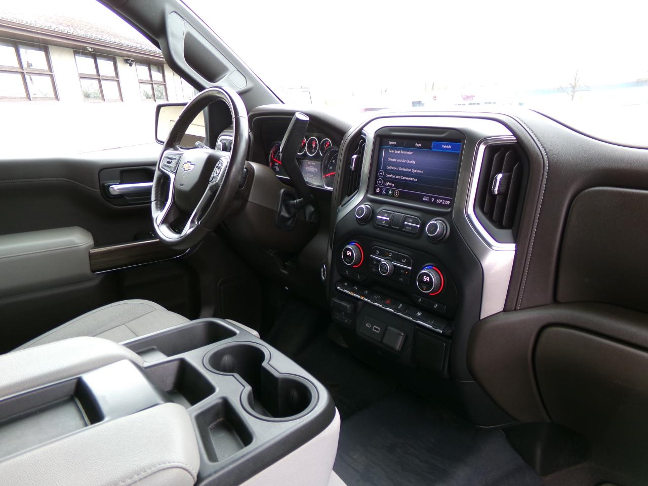 Chevrolet Silverado 1500 4WD Crew Cab 147" LT w/1LT 2021