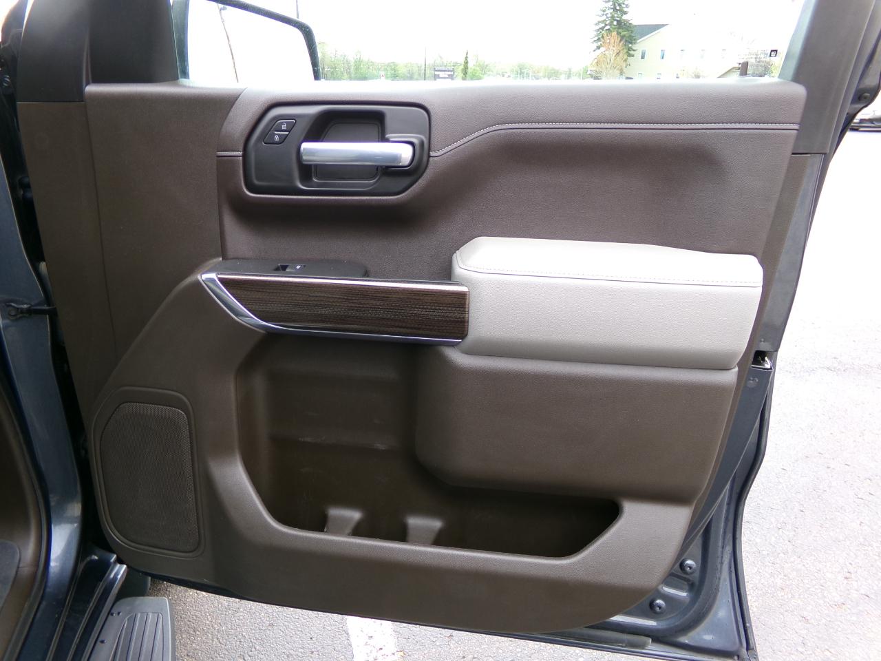 Chevrolet Silverado 1500 4WD Crew Cab 147" LT w/1LT 2021