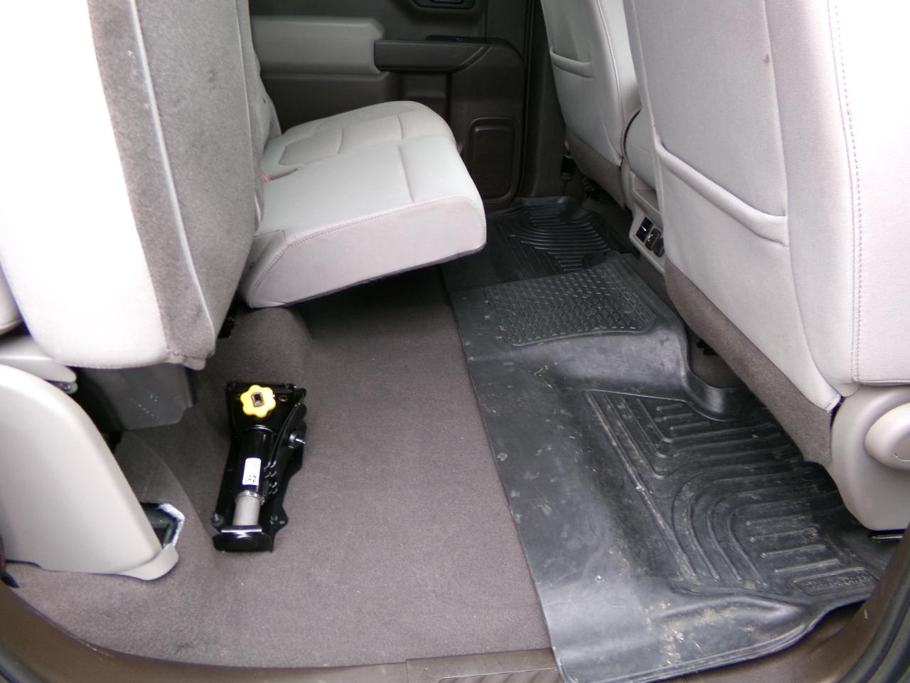 Chevrolet Silverado 1500 4WD Crew Cab 147" LT w/1LT 2021