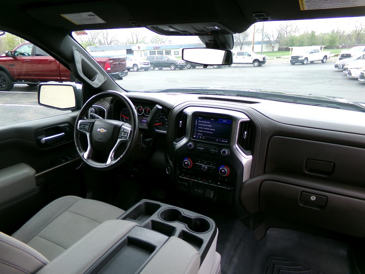 Chevrolet Silverado 1500 4WD Crew Cab 147" LT w/1LT 2021