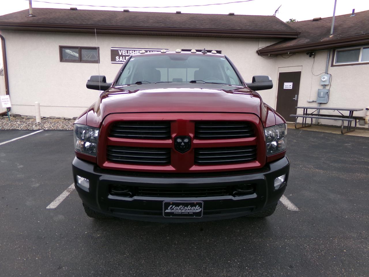 RAM 3500 Big Horn 4x4 Crew Cab 6'4" Box 2017