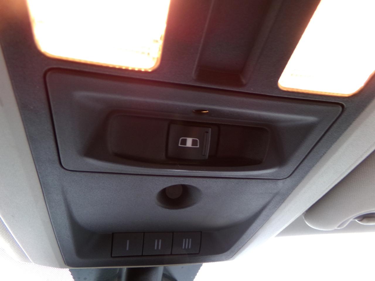 RAM 3500 Big Horn 4x4 Crew Cab 6'4" Box 2017