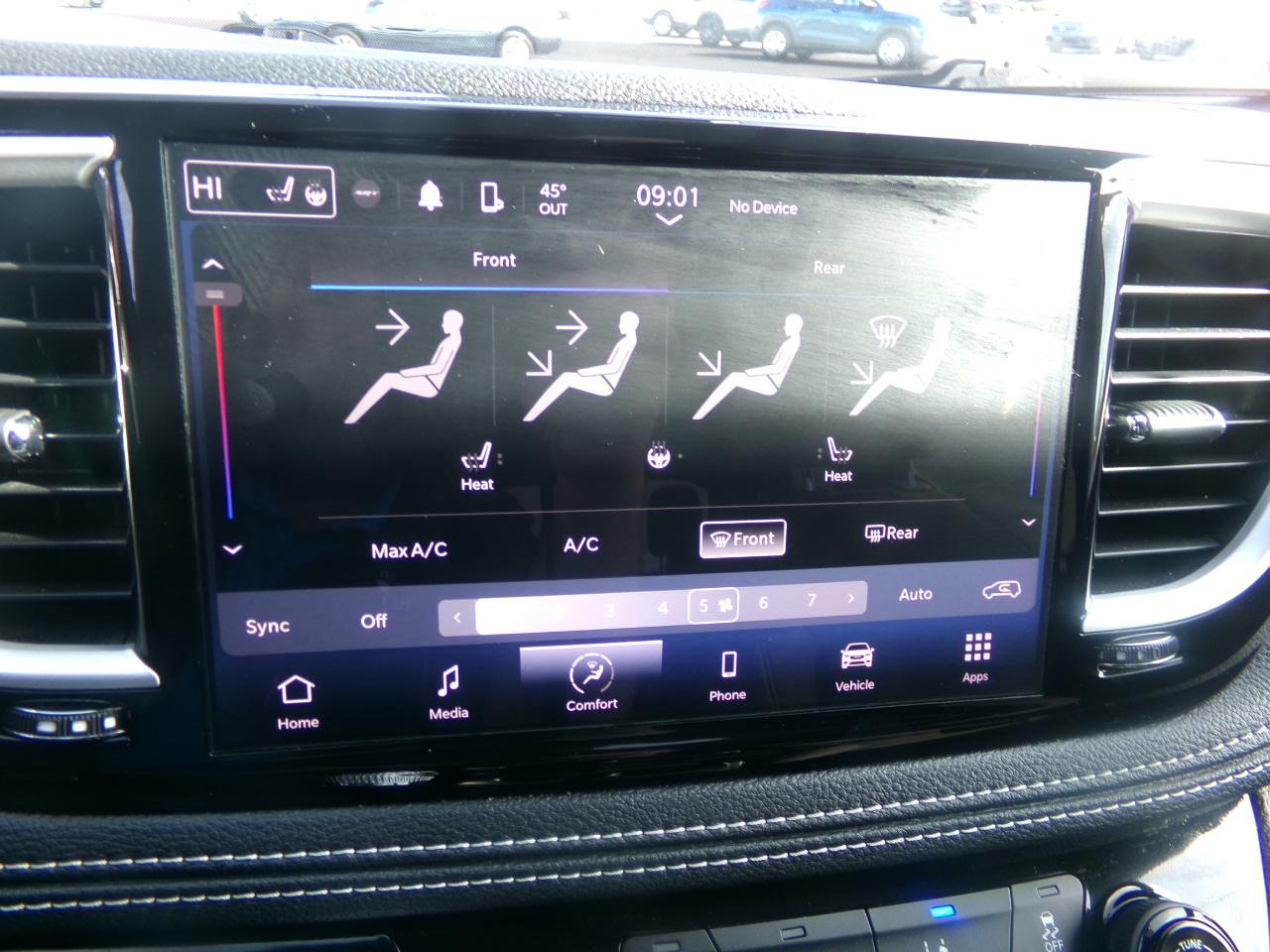 Chrysler Pacifica Touring FWD 2023