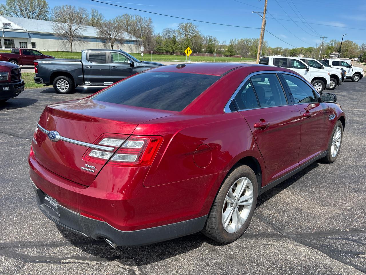Ford Taurus SEL FWD 2018