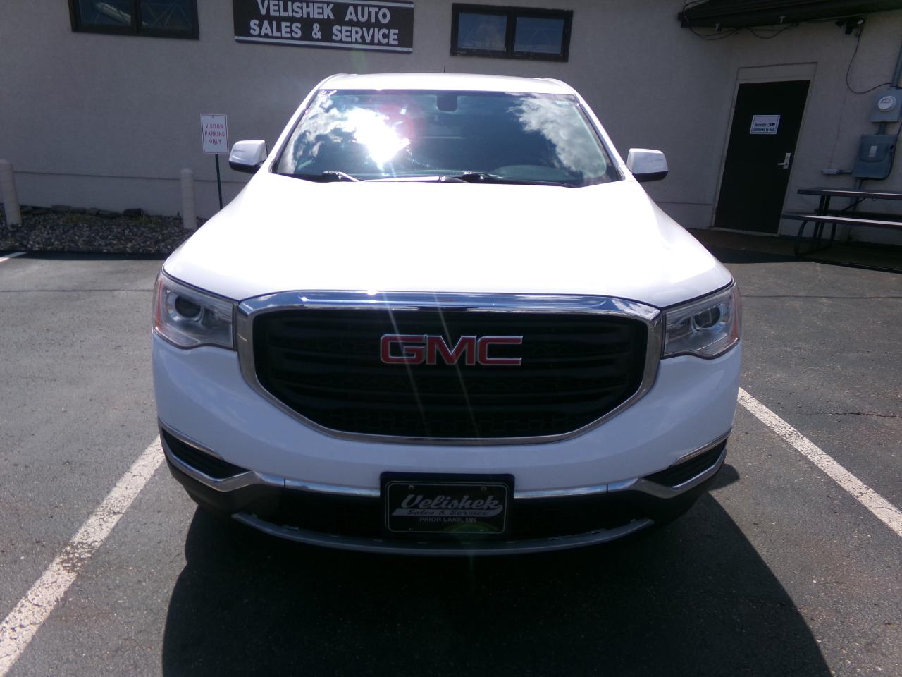 GMC Acadia AWD 4dr SLE w/SLE-1 2019