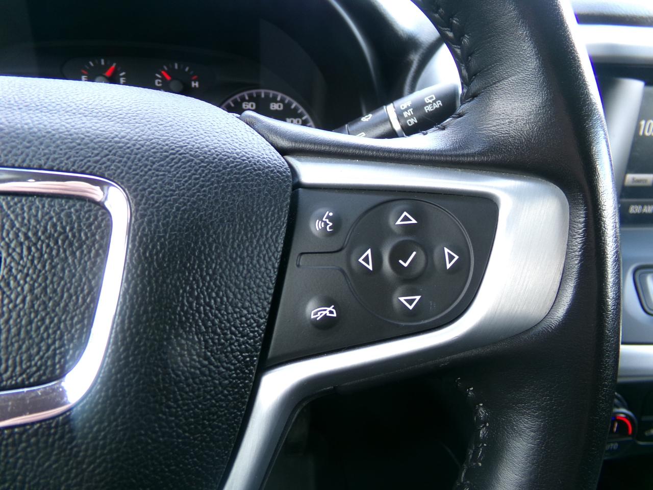 GMC Acadia AWD 4dr SLE w/SLE-1 2019