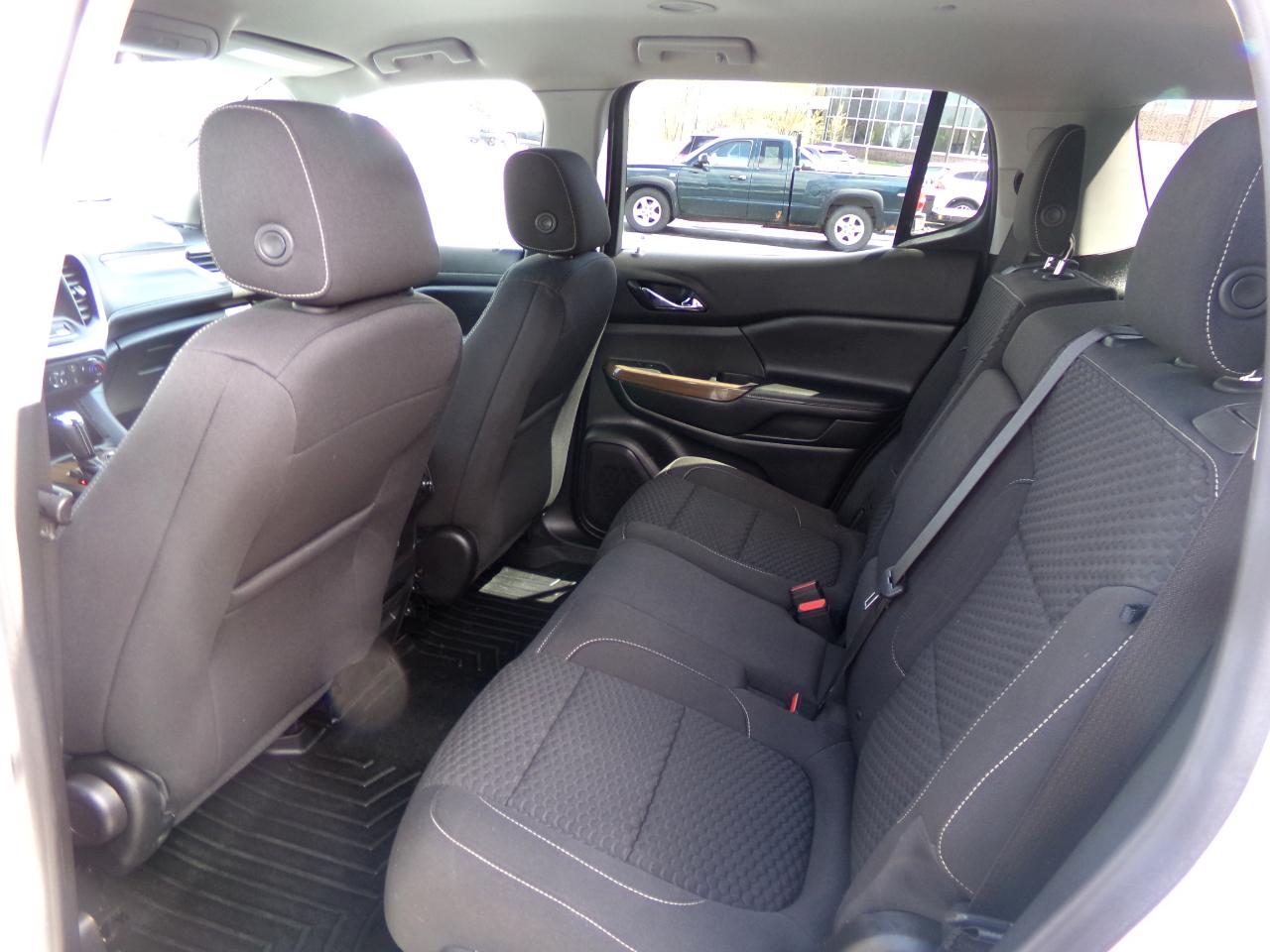 GMC Acadia AWD 4dr SLE w/SLE-1 2019