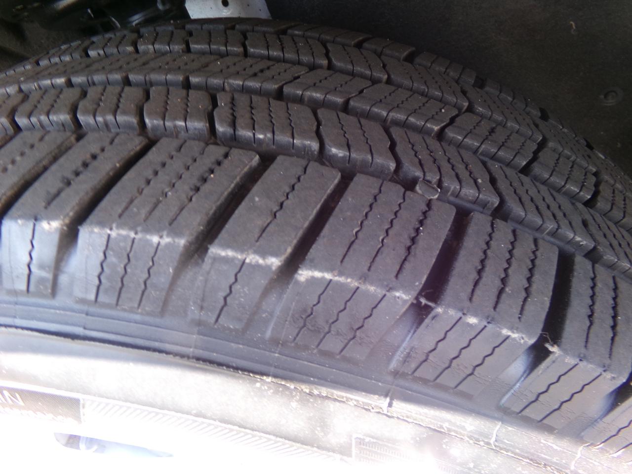 GMC Acadia AWD 4dr SLE w/SLE-1 2019