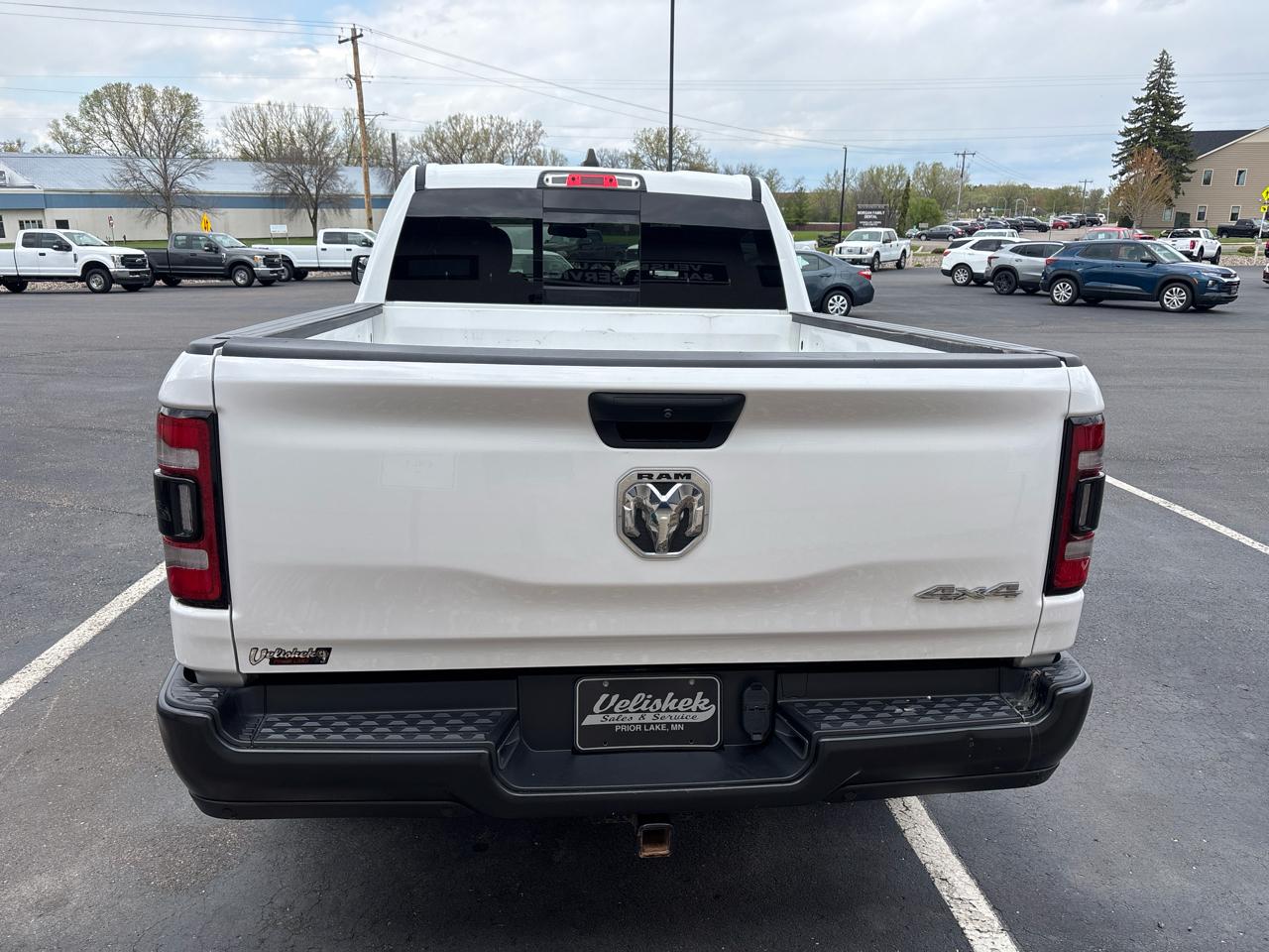 RAM 1500 Tradesman 4x4 Crew Cab 6'4" Box 2023