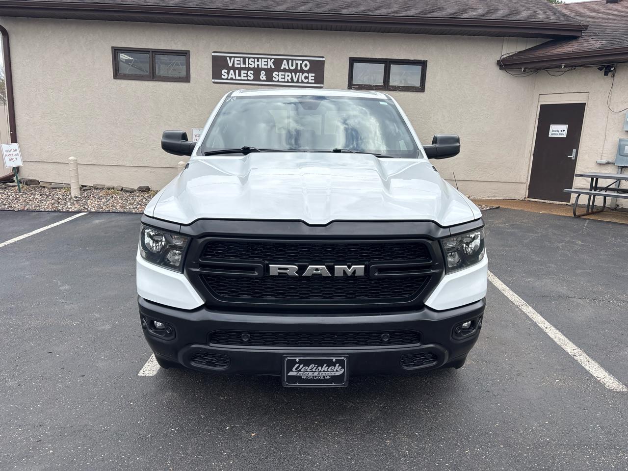 RAM 1500 Tradesman 4x4 Crew Cab 6'4" Box 2023