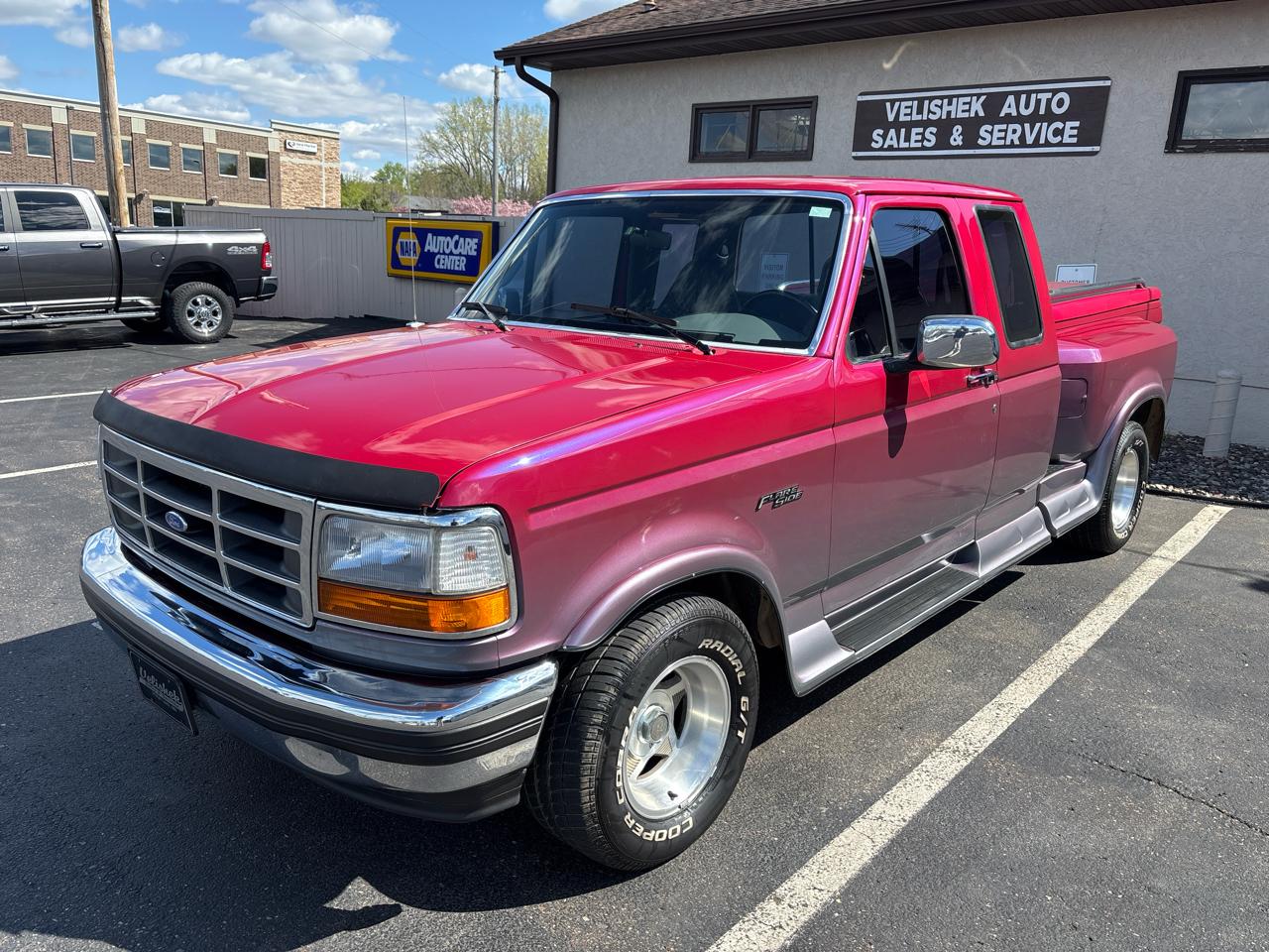 Ford F-150 Supercab 138.8" WB 1995