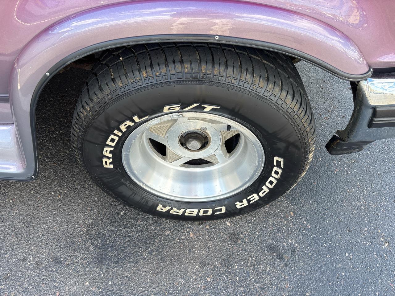 Ford F-150 Supercab 138.8" WB 1995