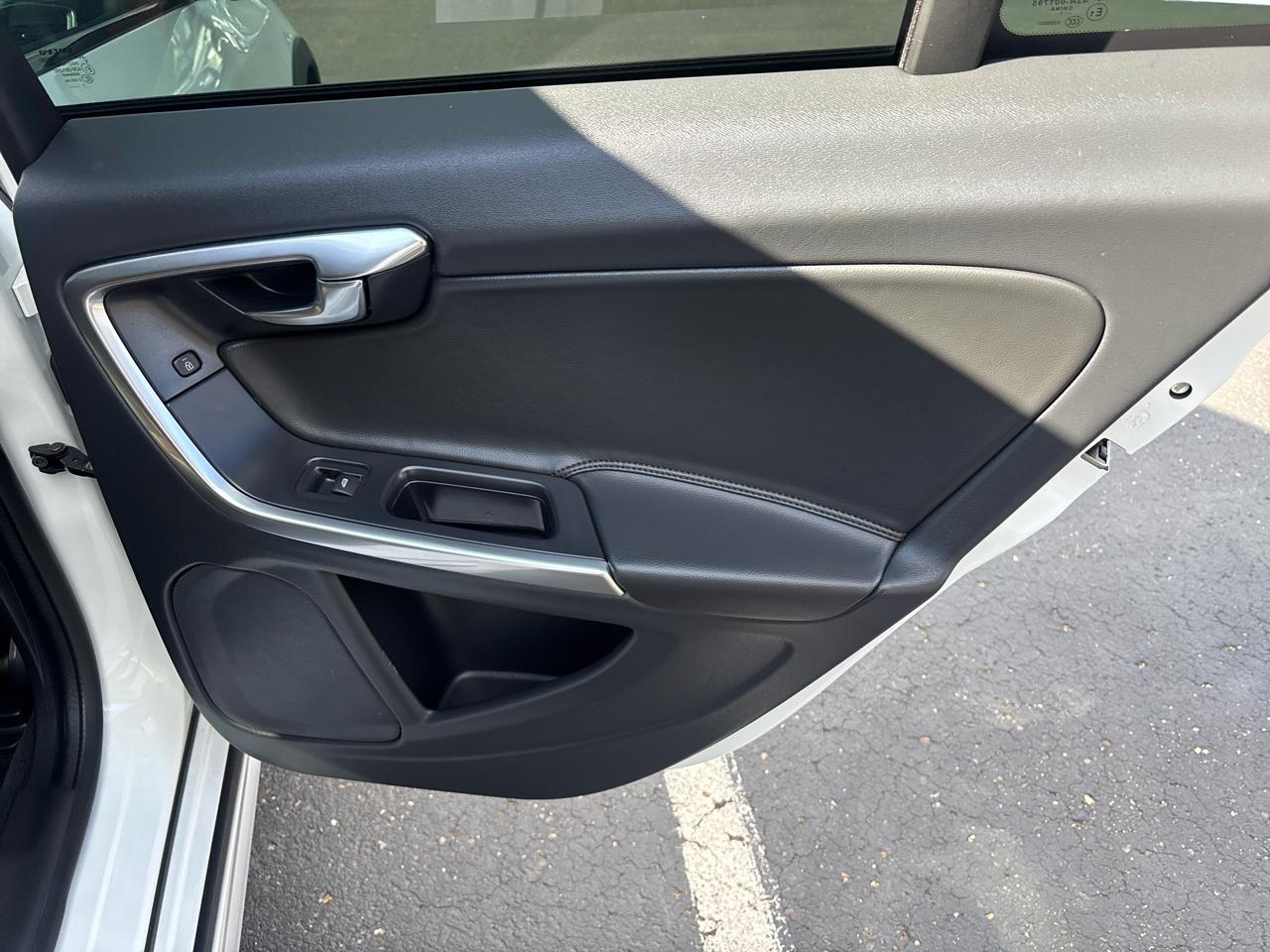 Volvo V60 Cross Country T5 AWD 2018
