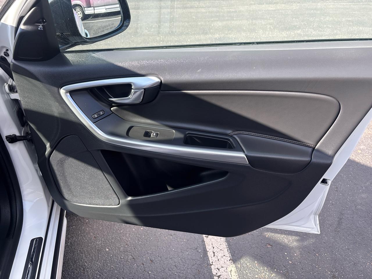 Volvo V60 Cross Country T5 AWD 2018