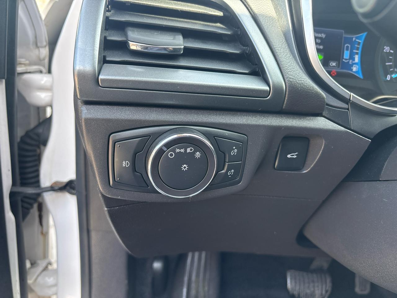 Ford Fusion 4dr Sdn Titanium Hybrid FWD 2013