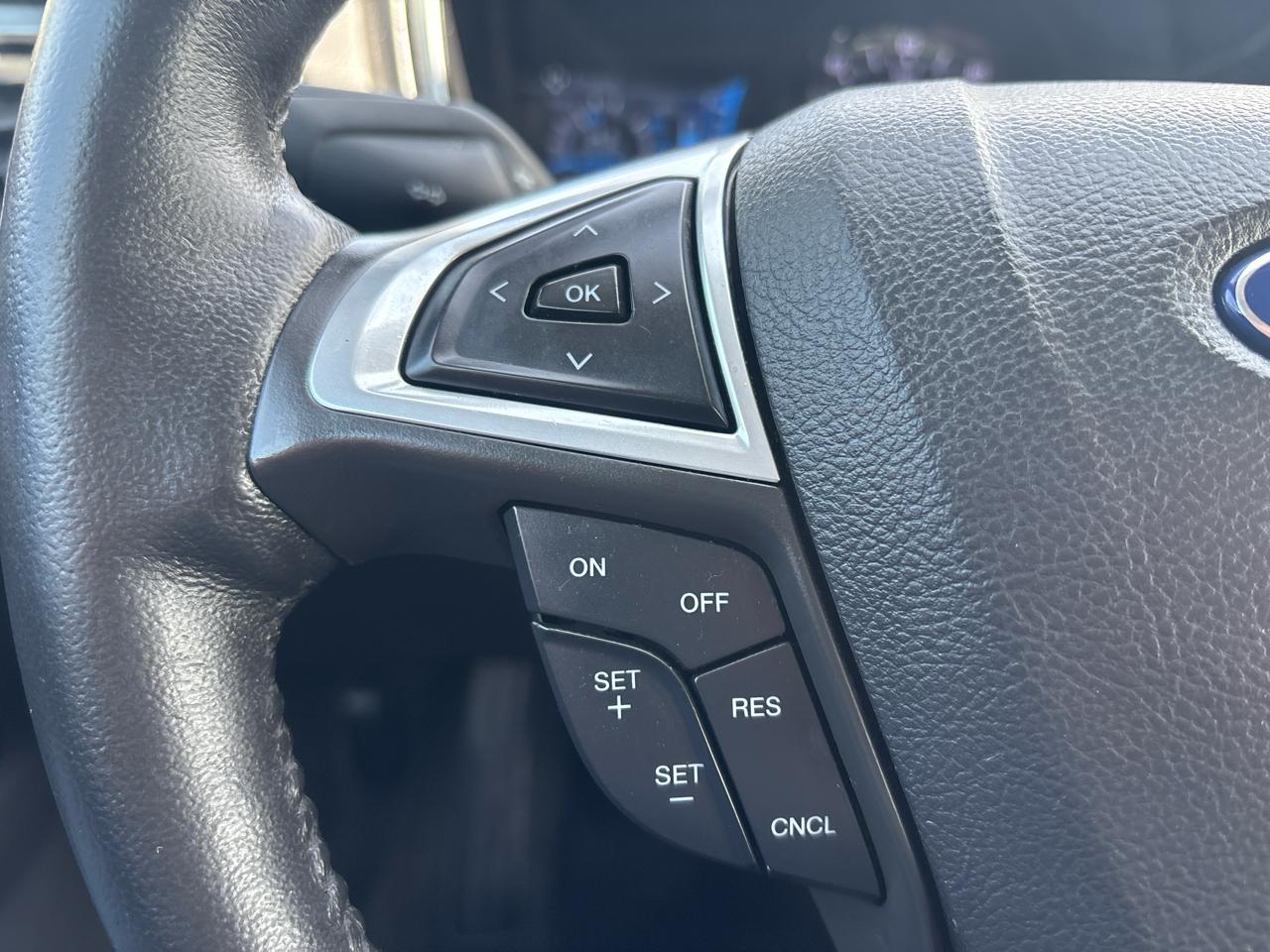 Ford Fusion 4dr Sdn Titanium Hybrid FWD 2013