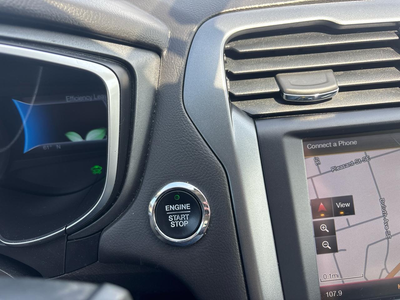 Ford Fusion 4dr Sdn Titanium Hybrid FWD 2013