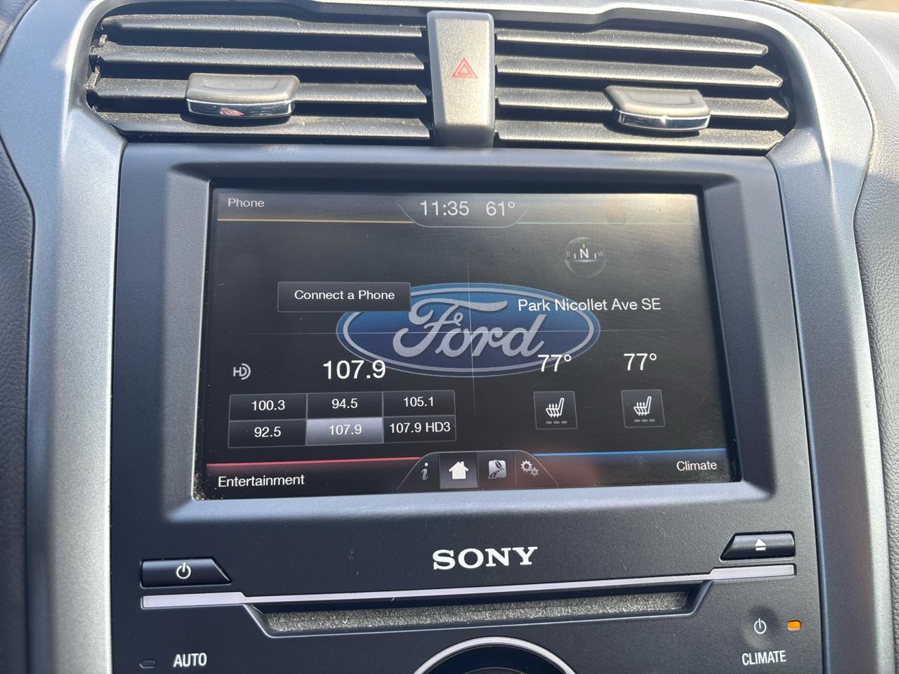 Ford Fusion 4dr Sdn Titanium Hybrid FWD 2013