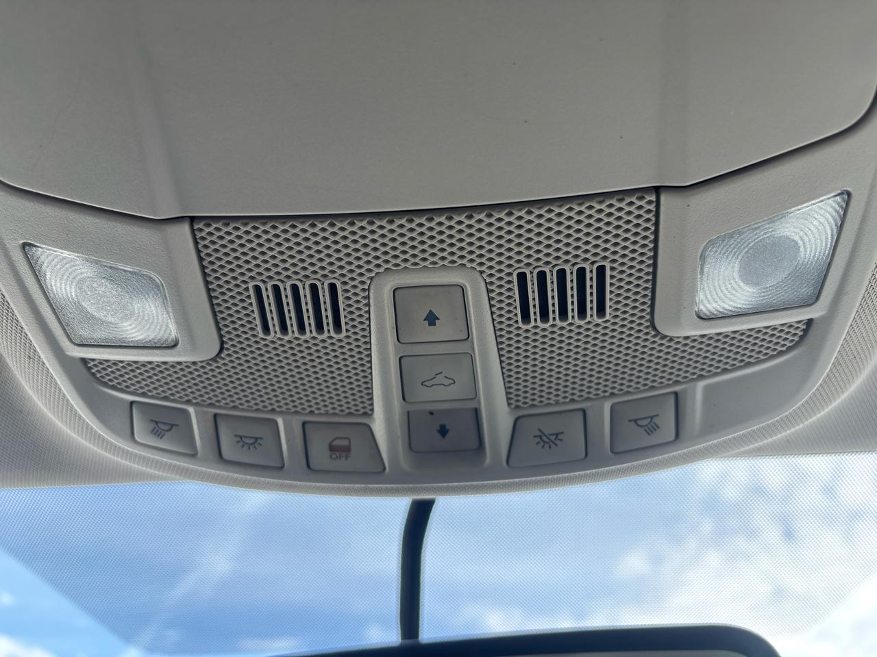 Ford Fusion 4dr Sdn Titanium Hybrid FWD 2013