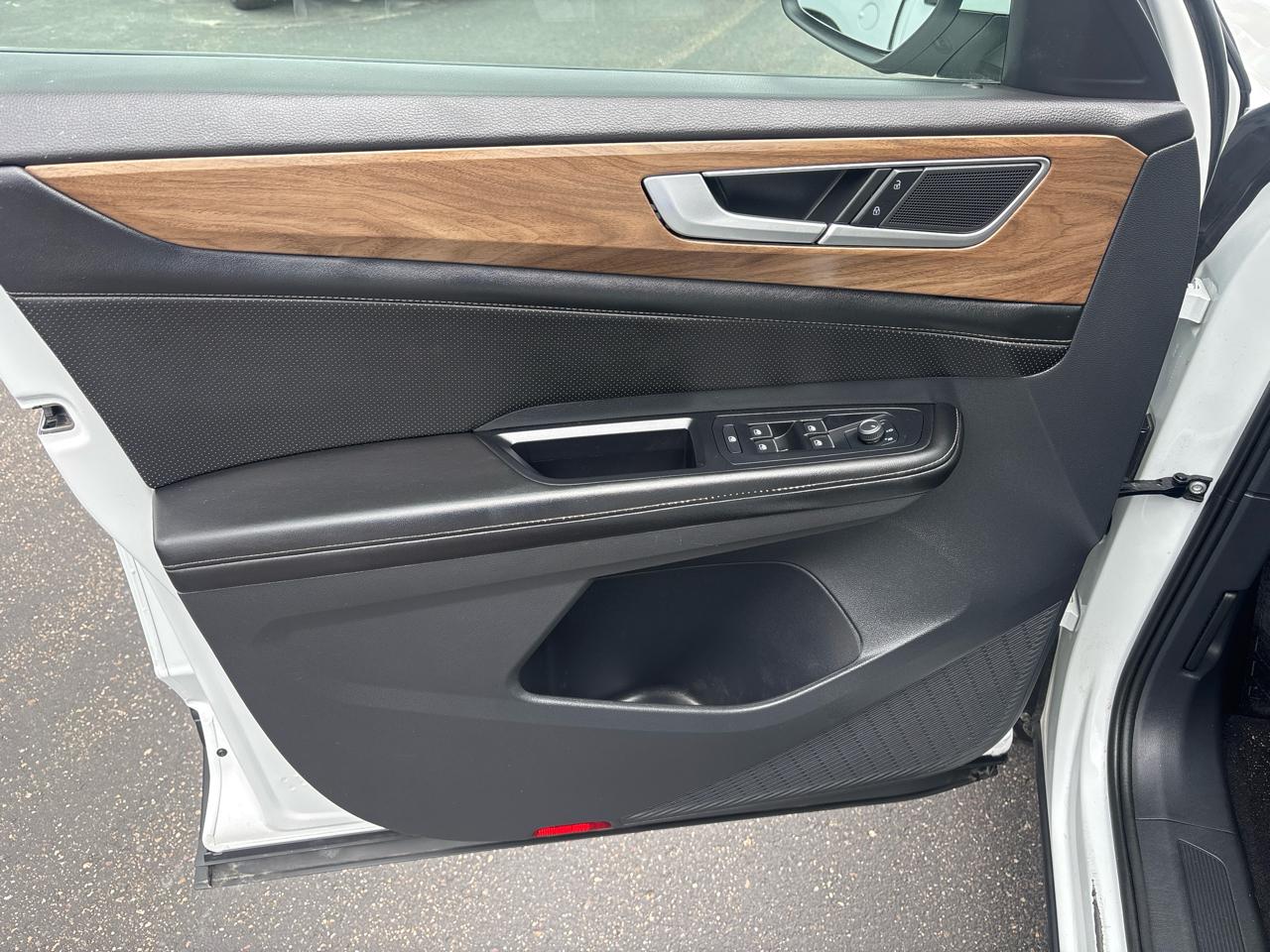 Volkswagen Atlas 2.0T SE 4MOTION 2024