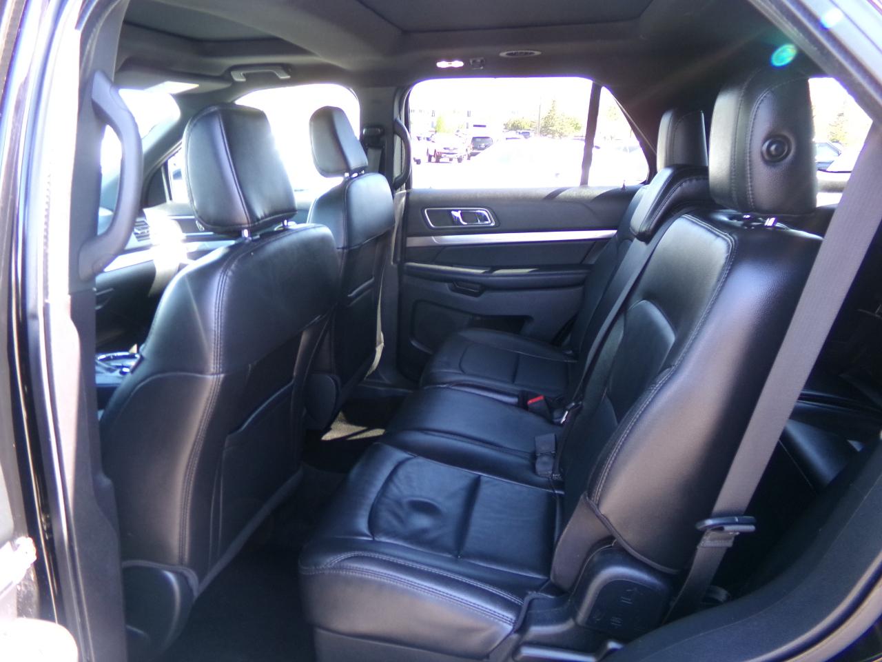 Ford Explorer XLT 4WD 2018